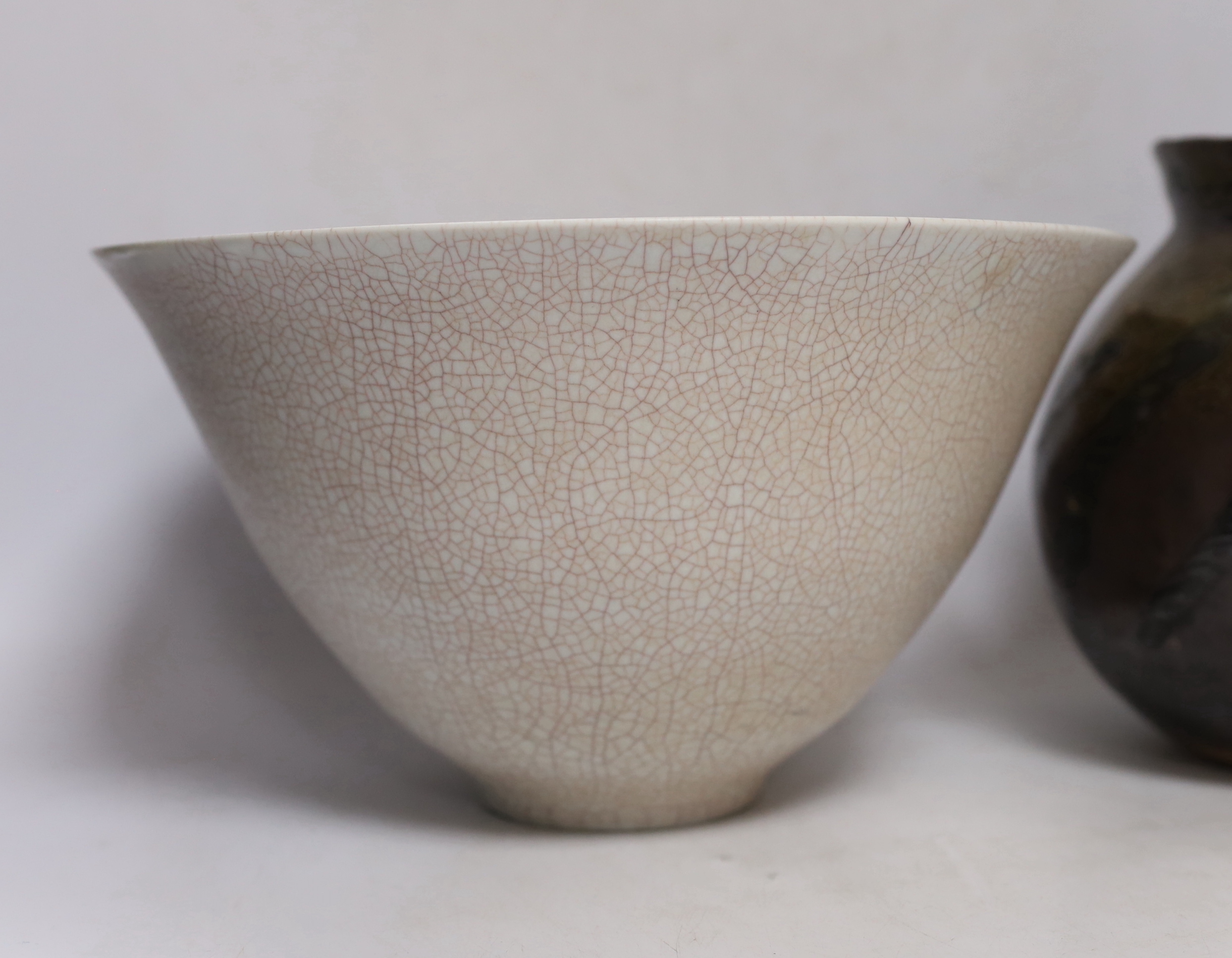 Tim Andrews, a bowl and a studio pottery crackleware vase, tallest 19cm high
